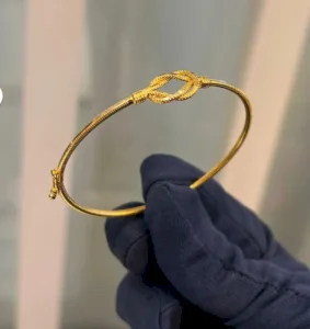 3g 14K Gold "Ajda" Infinity Pattern Bangle (19 cm) 